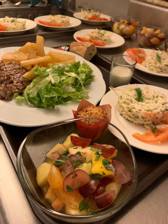 Fh Confort Hotel Orleans Co'Met Eksteriør billede